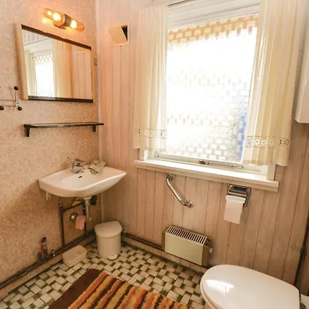 Three-bedroom In Egernsund